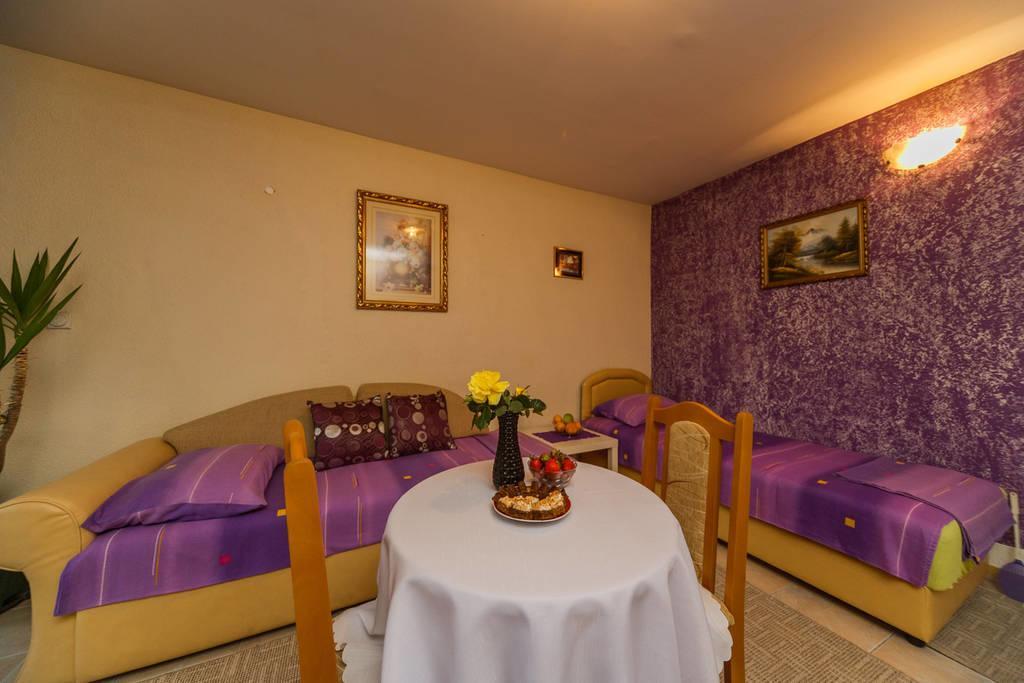 Apartmani Marija ซูโตมอเร ภายนอก รูปภาพ